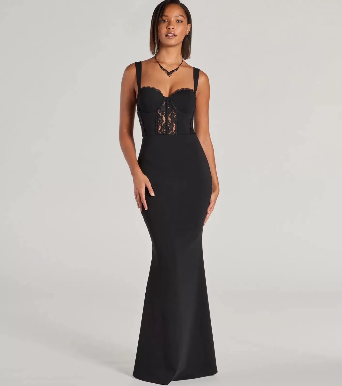 Windsor Aspen Sweetheart Lace Crepe Mermaid Formal Dress BLACK Best