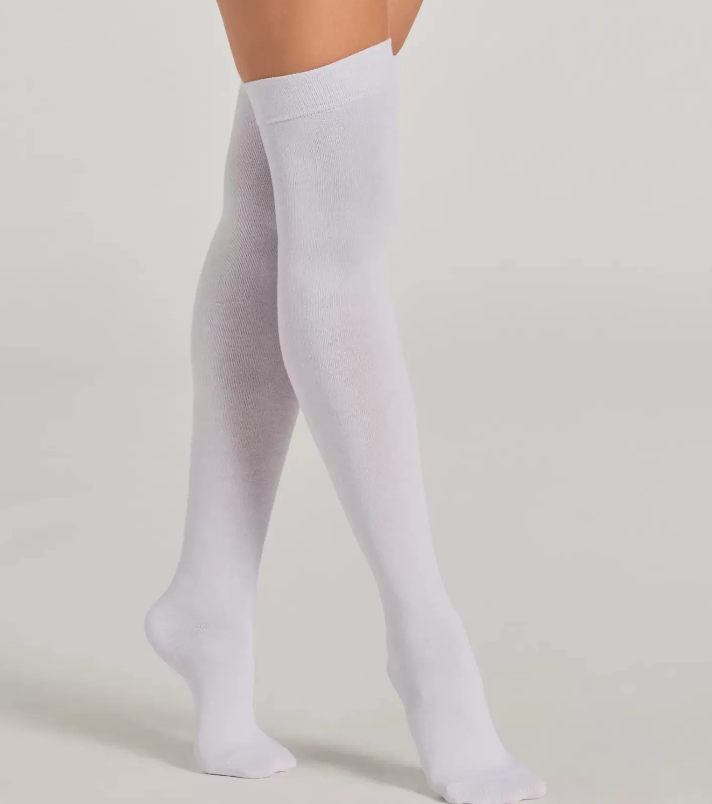 Windsor Basic Over the Knee Socks WHITE Shop