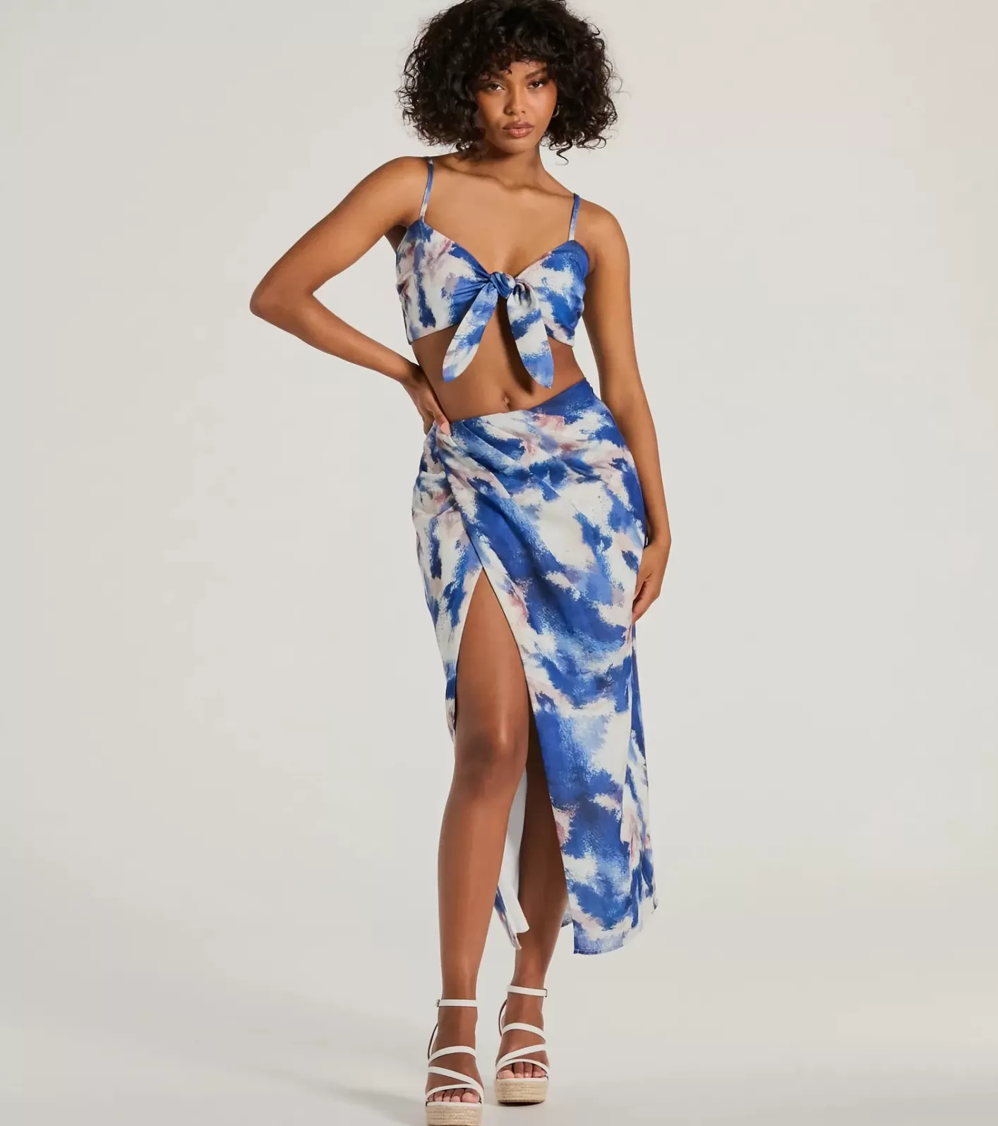 Windsor Chic Muse Watercolor Tie-Front Crop Top BLUE New