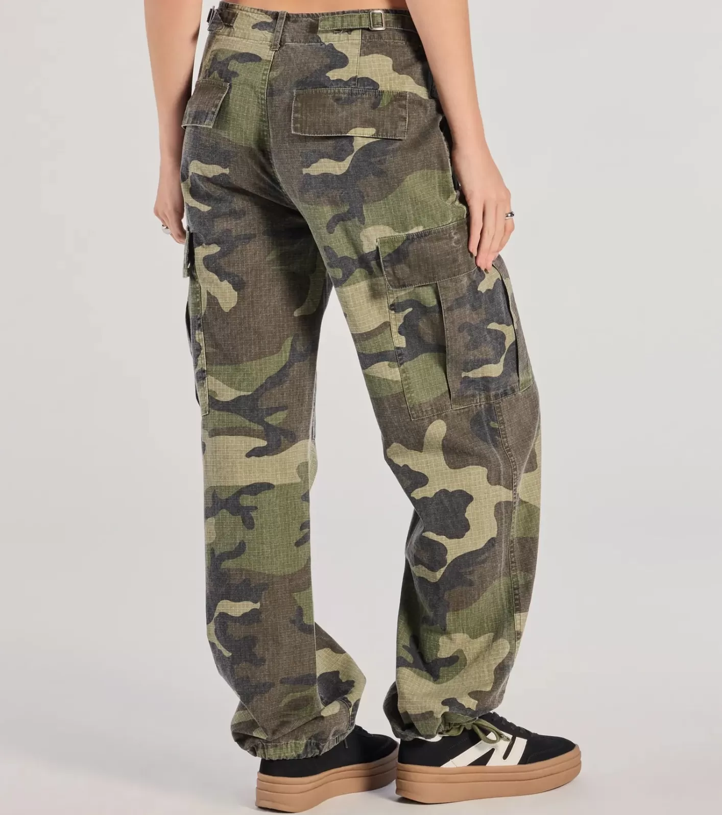 Windsor Cool Girl Energy Camo Cargo Pants OLIVE Discount