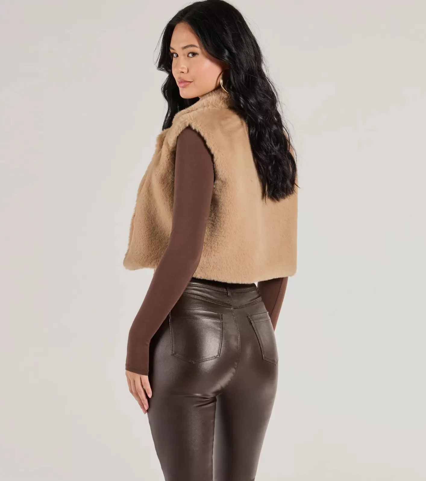 Windsor Cozy Glamour Faux Fur Cropped Vest TAN Best