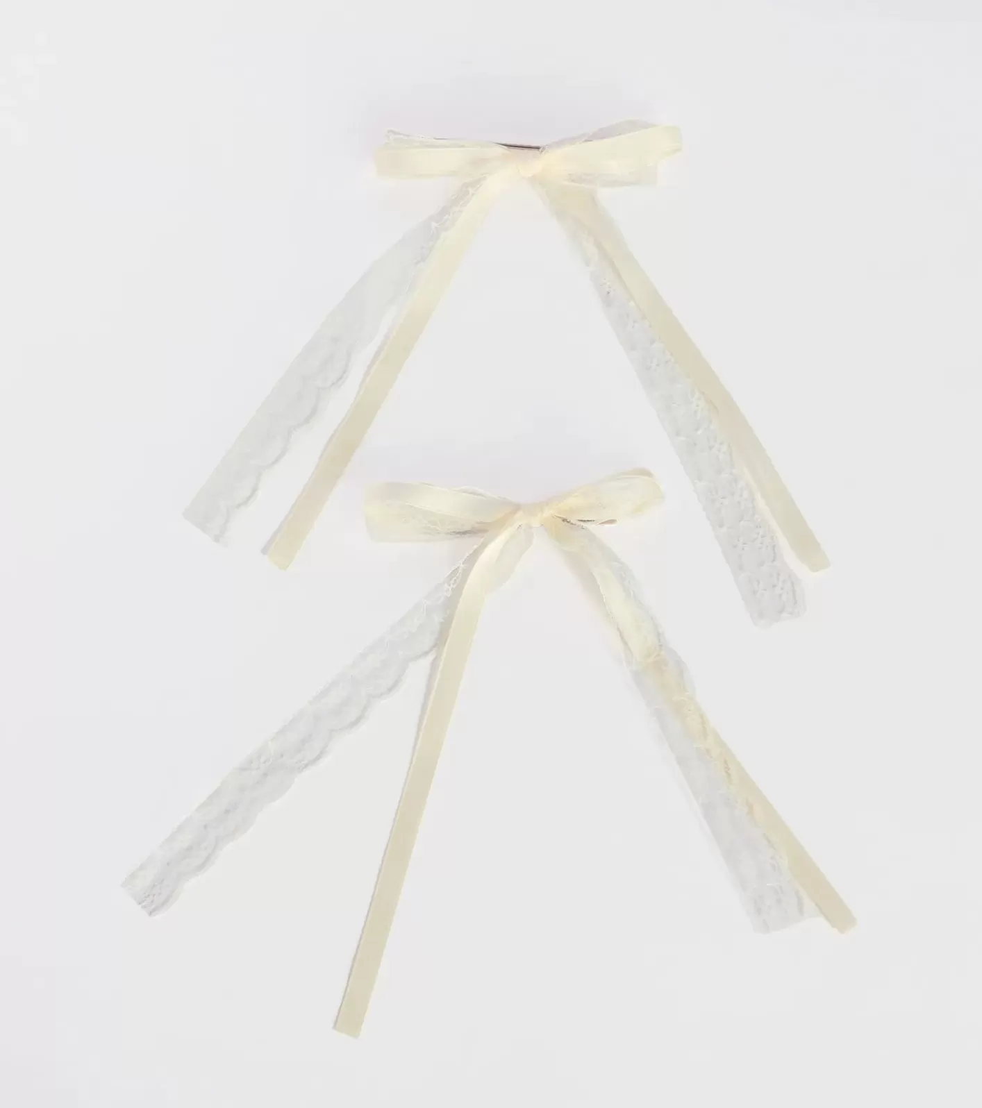 Windsor Dainty Chic Lace Bow Barrettes OFFWHITE Hot