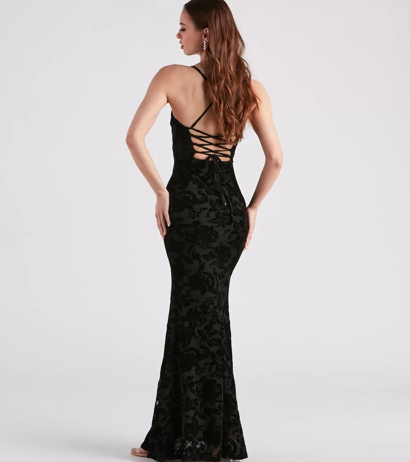 Windsor Eloise Formal Velvet Lace-Up Mermaid Dress BLACK Best