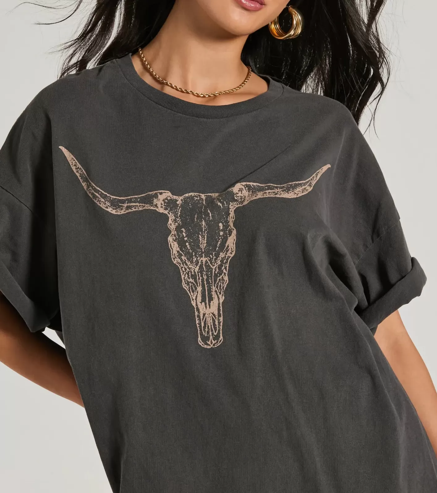 Windsor Giddy Up Cowgirl Longhorn Oversized Graphic Tee BLACK Outlet
