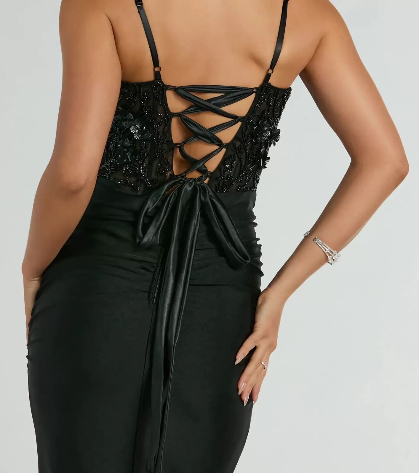 Windsor Gina Beaded Floral Bustier Lace Up Mermaid Formal Dress BLACK Clearance