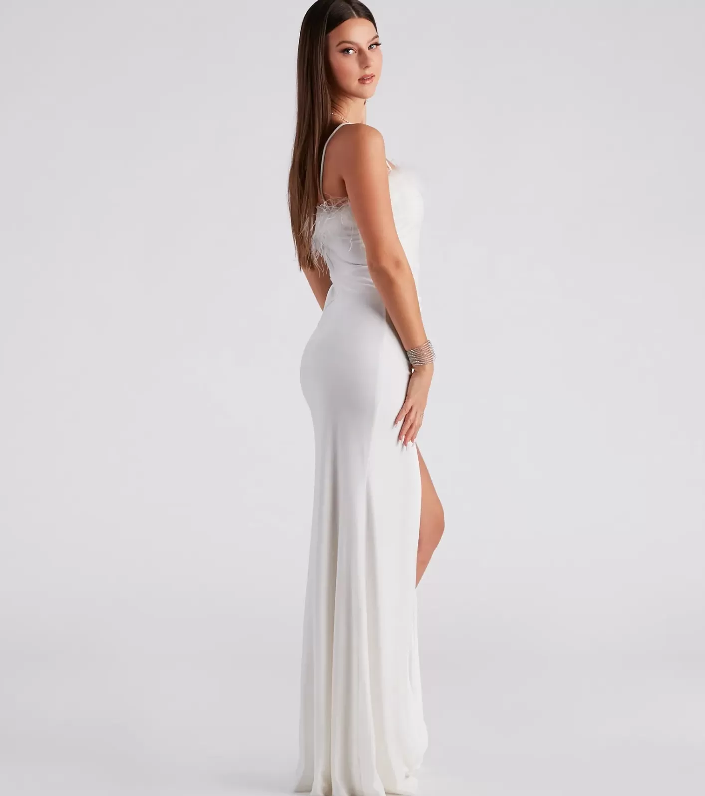 Windsor Jaime Feather Trim Velvet Mermaid Dress WHITE Best