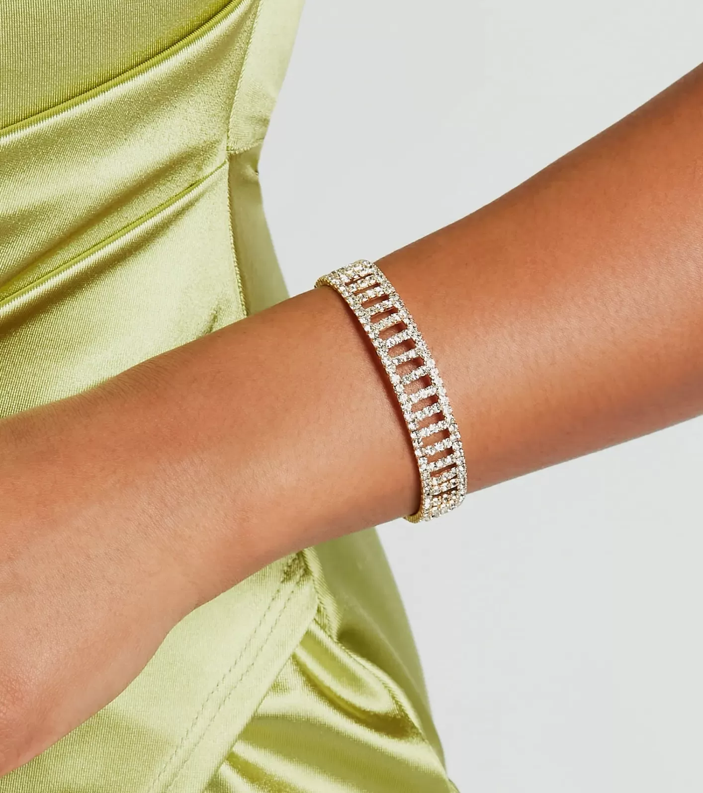 Windsor Level Up The Luxe Rhinestone Cutout Bracelet GOLD Fashion