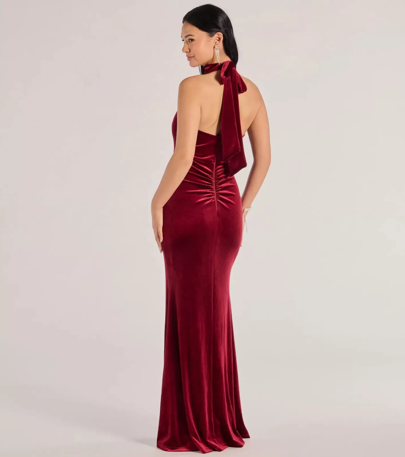 Windsor Nara Long Velvet Halter Mermaid Dress WINE Store