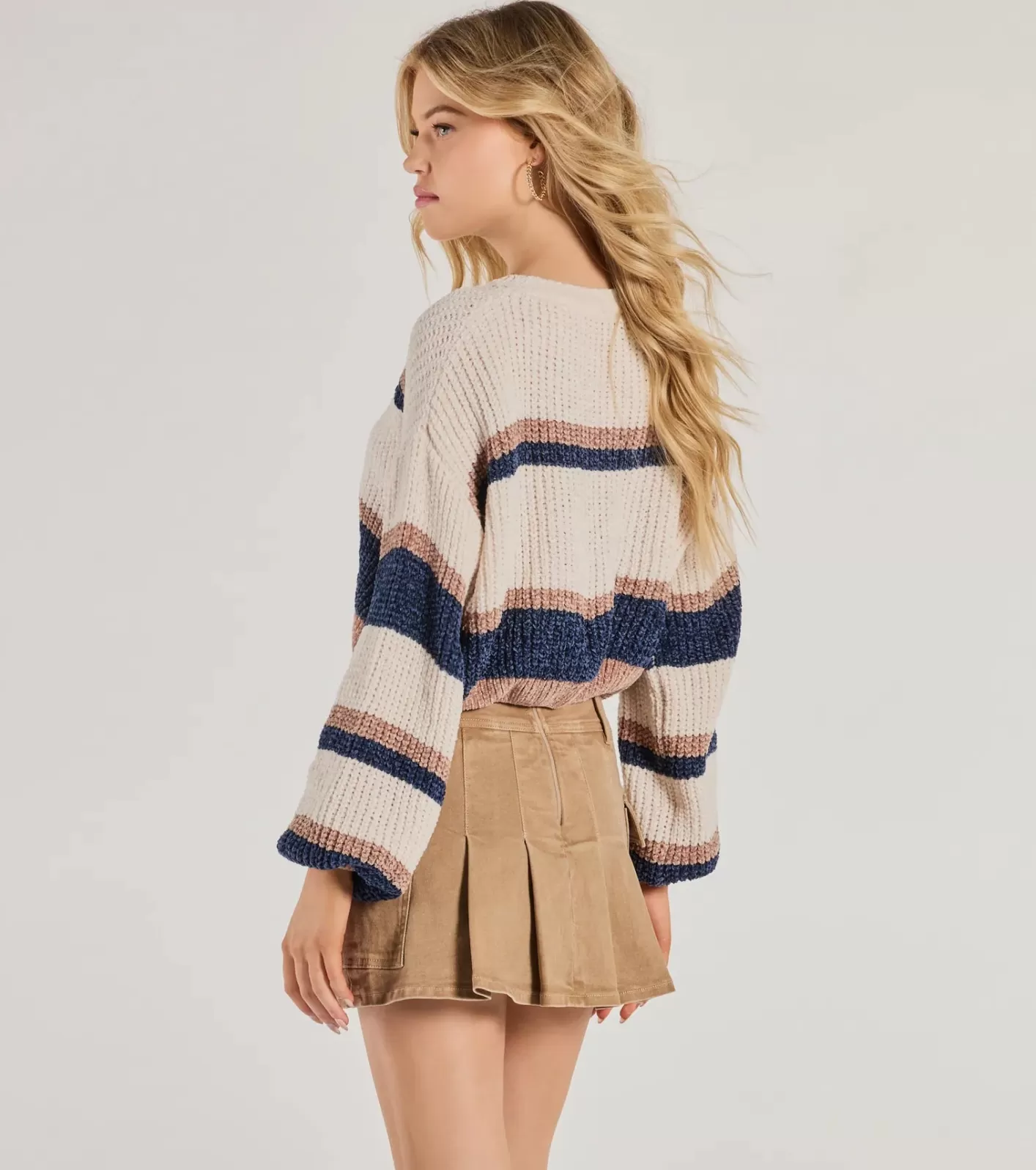 Windsor Snuggly Chic Colorblock Striped Chenille Cropped Sweater IVORY Hot