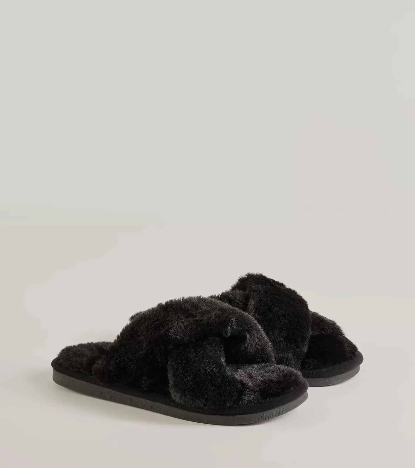 Windsor So Cozy Faux Fur Criss-Cross Slides BLACK Discount