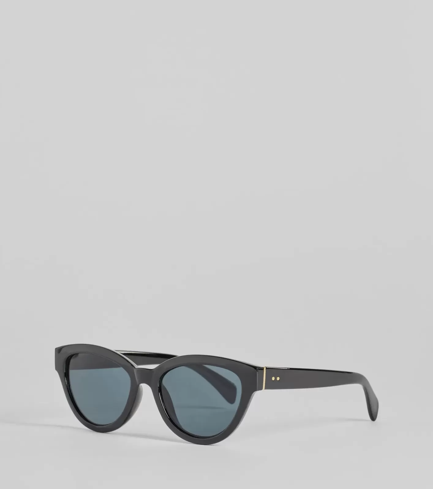 Windsor Style On Point Cat-Eye Sunglasses BLACK Best